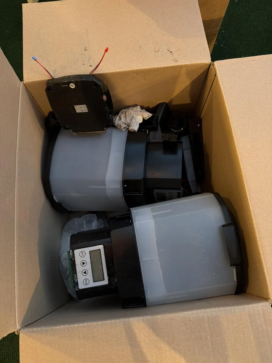 SunSun CFF-212 Futterautomat Solar 12 L 1-6x Tag