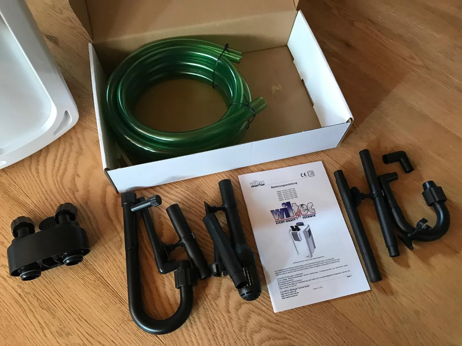 SunSun HW-702B Außenfilter 1000 l/h 9 W UVC
